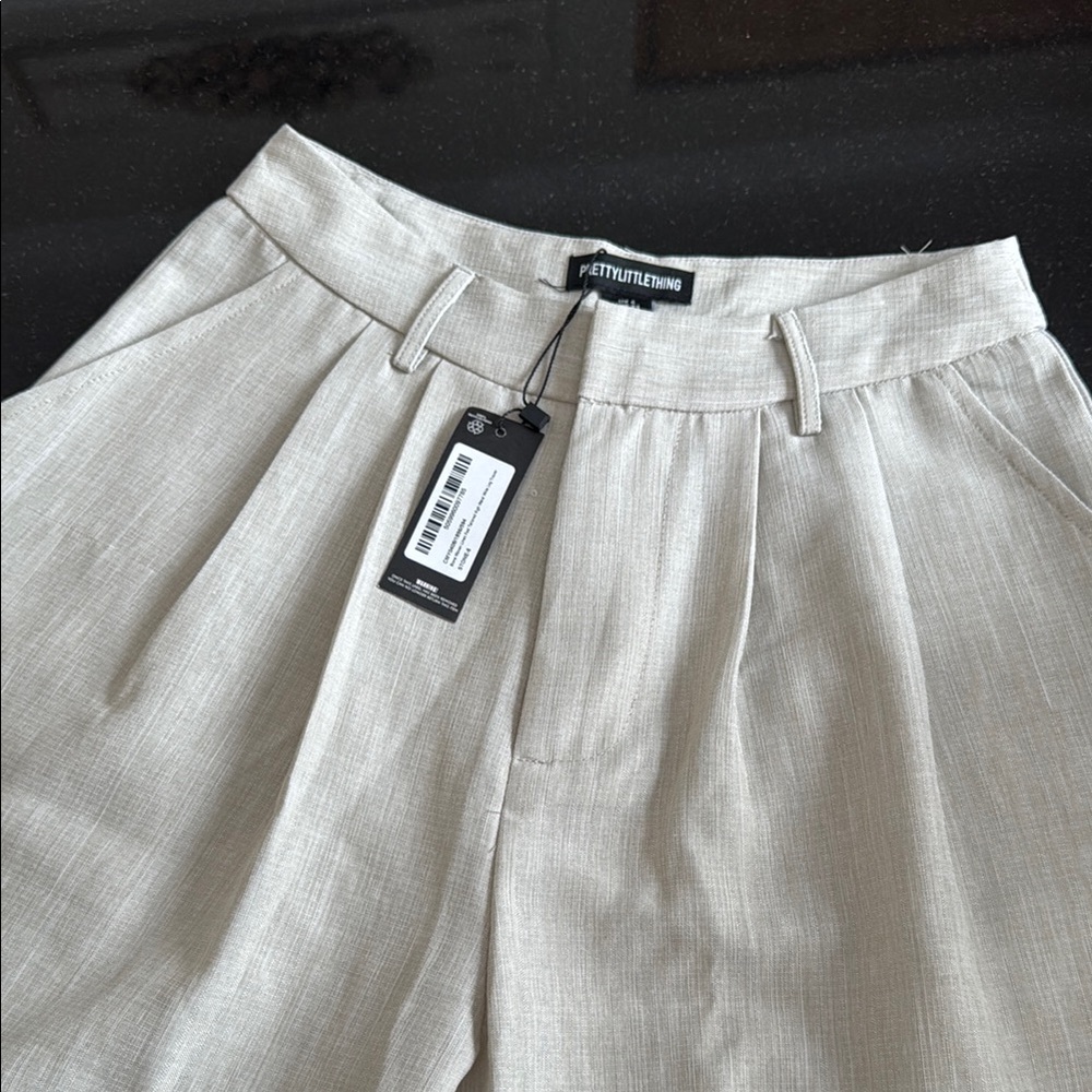 PrettyLittleThing Light Beige Trousers